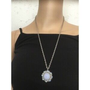 Vintage Avon Silver Blue Necklace